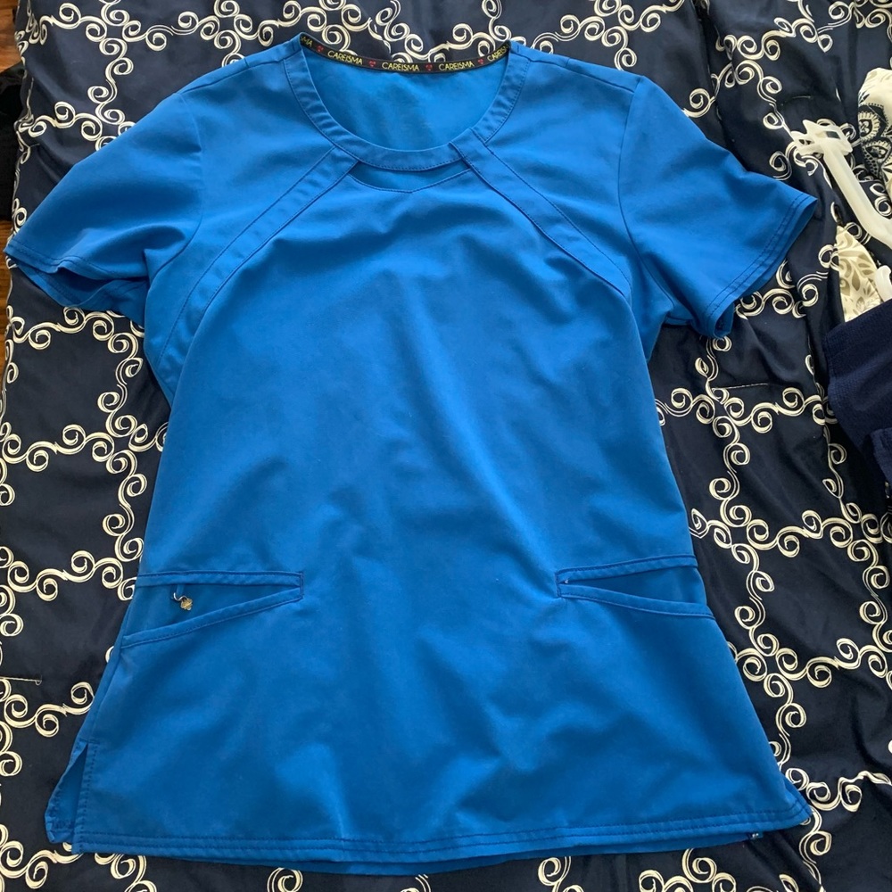 Scrub top